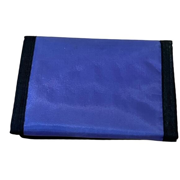 Vtg Winnie the Pooh Hook & Loop Wallet Purple Embroidered Trifold - Picture 2 of 5